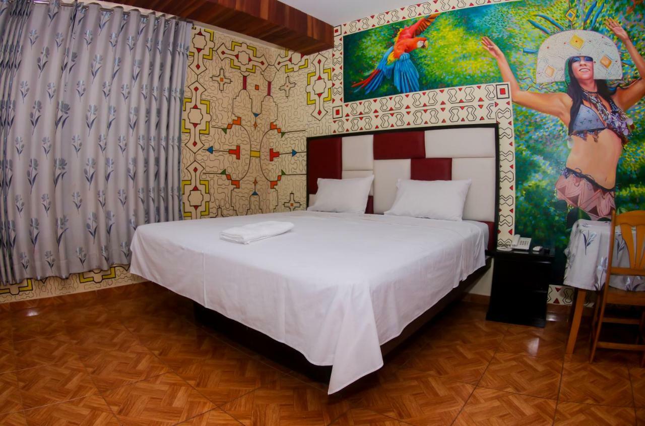 Gran Hotel Gusbet Pucallpa Exterior photo