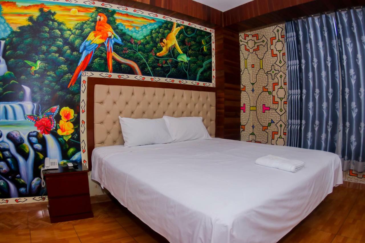 Gran Hotel Gusbet Pucallpa Exterior photo