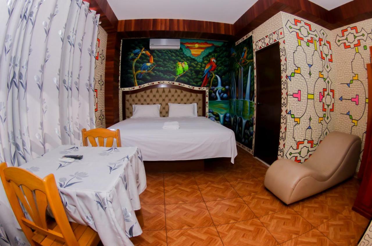 Gran Hotel Gusbet Pucallpa Exterior photo