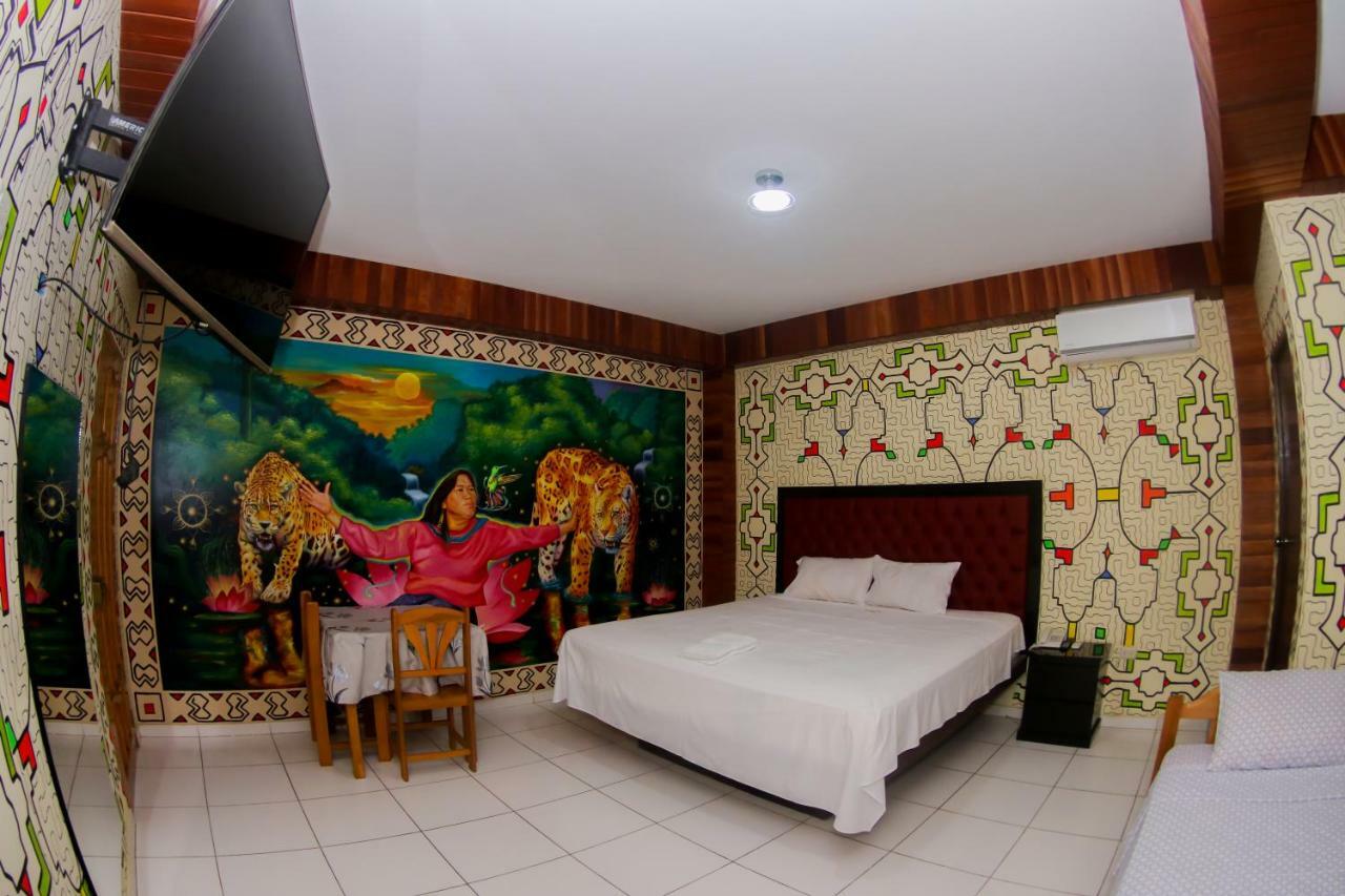 Gran Hotel Gusbet Pucallpa Exterior photo