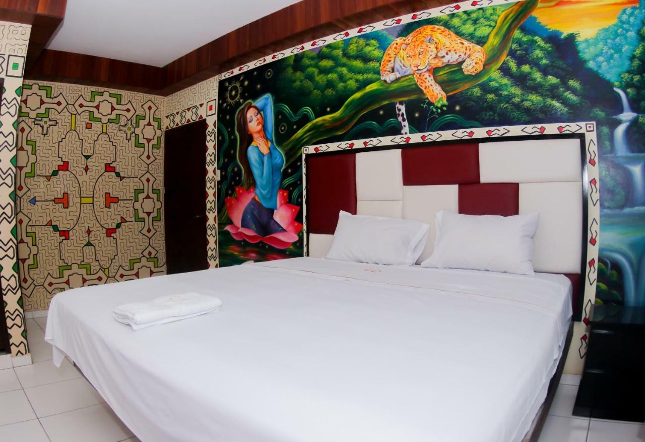 Gran Hotel Gusbet Pucallpa Exterior photo