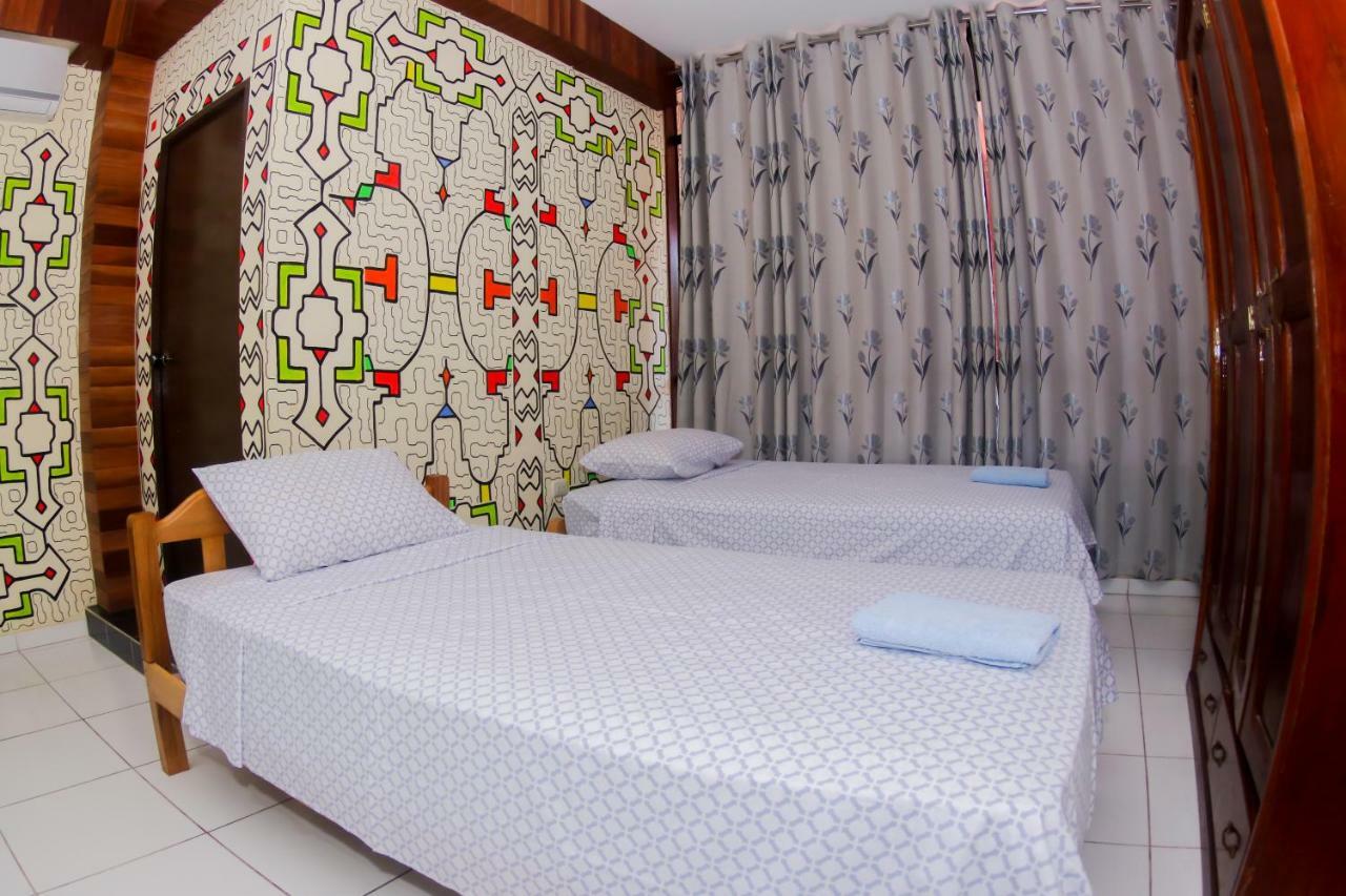 Gran Hotel Gusbet Pucallpa Exterior photo